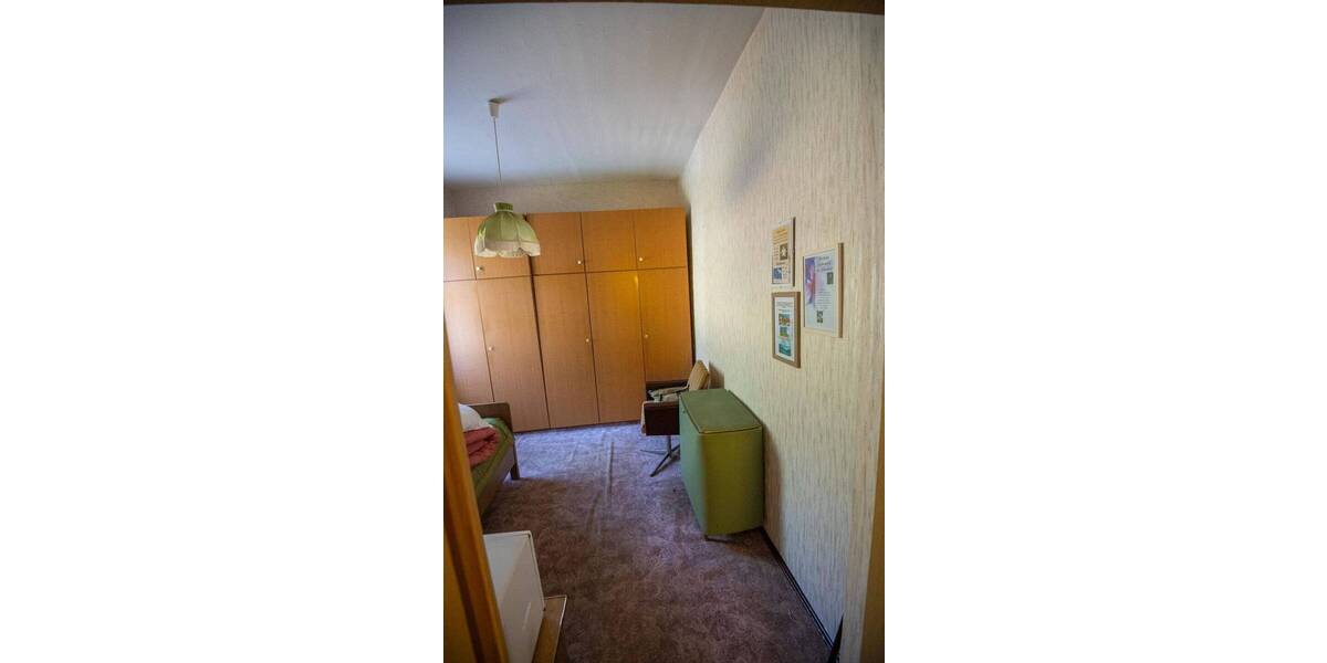 Einfamilienhaus Klingenthal Brunndöbra - 6 Zimmer, 110 m&sup2;, 51.000&euro; | Angebot:25686135