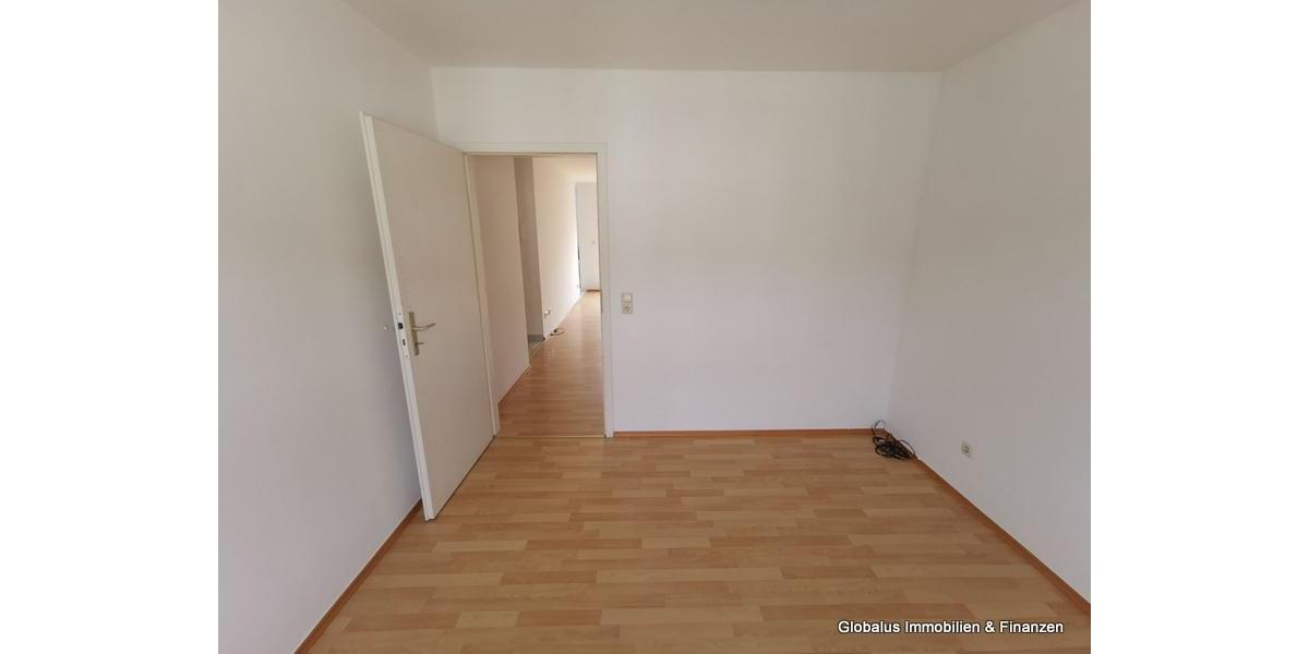 Dachgeschoßwohnung Plauen - 5 Zimmer, 105 m&sup2;, 690&euro; | Angebot:25871109