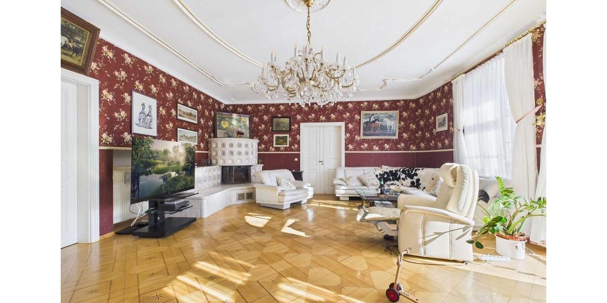 Etagenwohnung Lengenfeld - 3 Zimmer, 161 m&sup2;, 795&euro; | Angebot:23472963