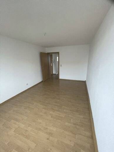 Etagenwohnung Plauen Preißelpöhl - 2 Zimmer, 47 m&sup2;, 210&euro; | Angebot:25674919