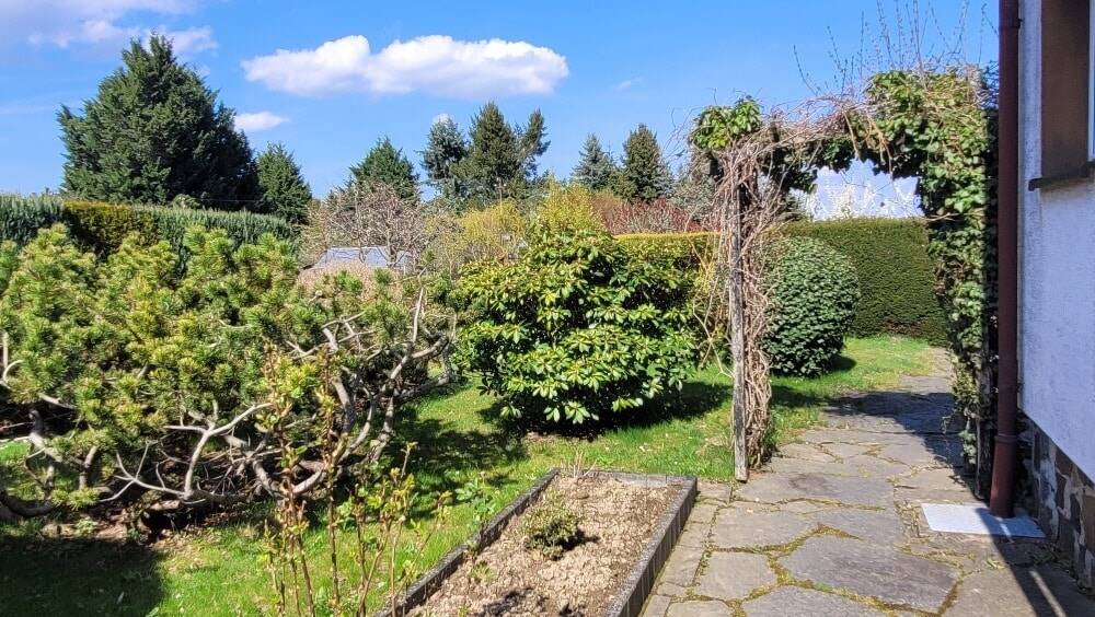 Doppelhaushälfte Netzschkau - 5 Zimmer, 136 m&sup2;, 189.000&euro; | Angebot:26275708