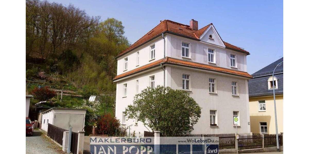 Etagenwohnung Greiz - 3 Zimmer, 82 m&sup2;, 599&euro; | Angebot:25678434