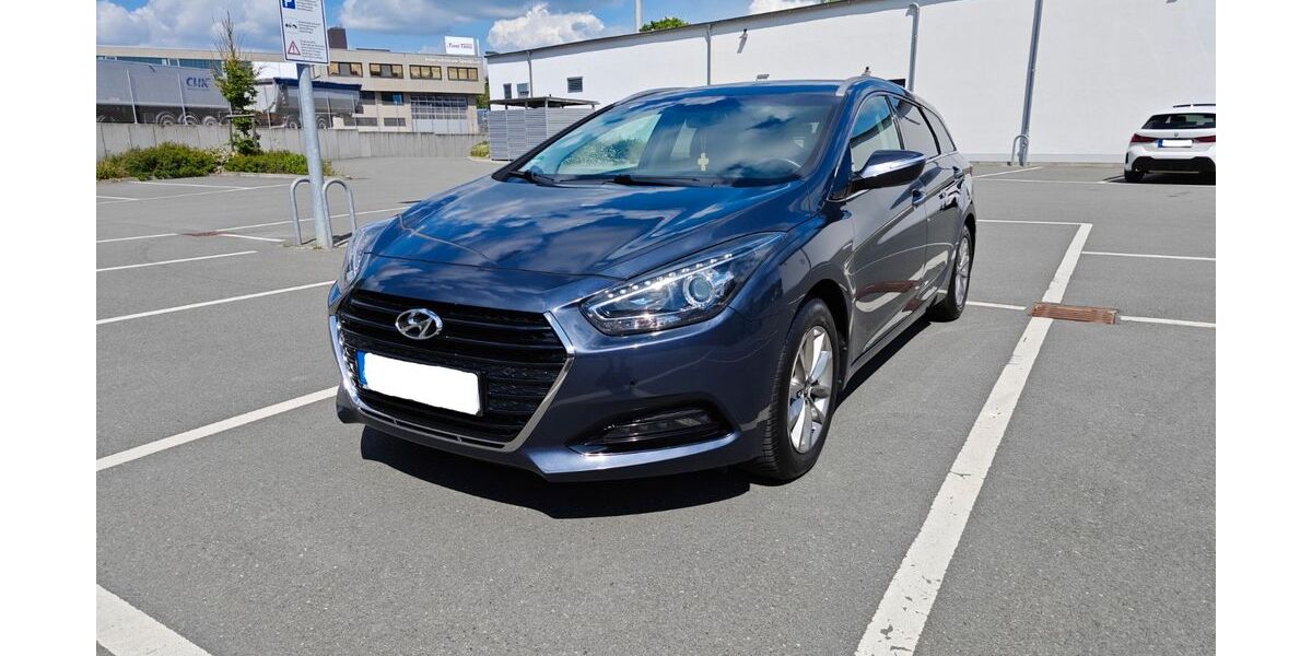 Hyundai i40 184.400 km 10.000 &euro; Hof 95030
