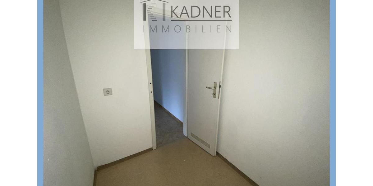 Dachgeschoßwohnung Plauen Bahnhofsvorstadt - 2 Zimmer, 64 m&sup2;, 268&euro; | Angebot:24601700