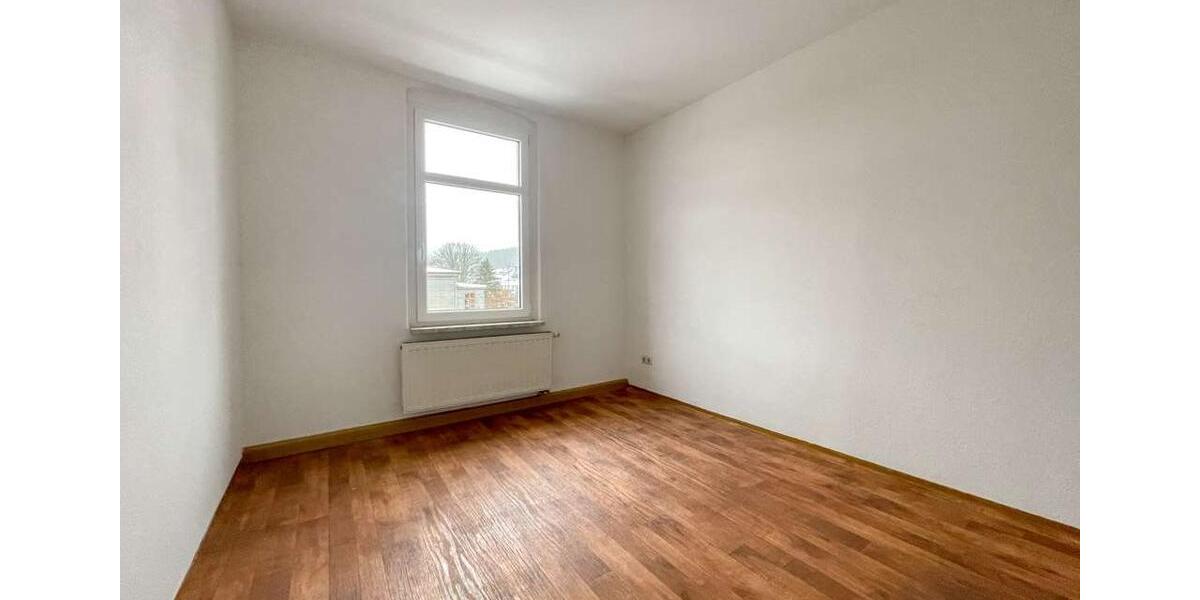Etagenwohnung Klingenthal - 2 Zimmer, 75 m&sup2;, 350&euro; | Angebot:25178415