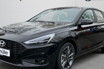 Hyundai i30 2.500 km 29.299 &euro; Auerbach 08209