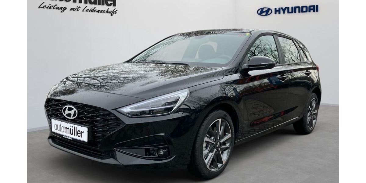 Hyundai i30 2.500 km 29.299 &euro; Auerbach 08209