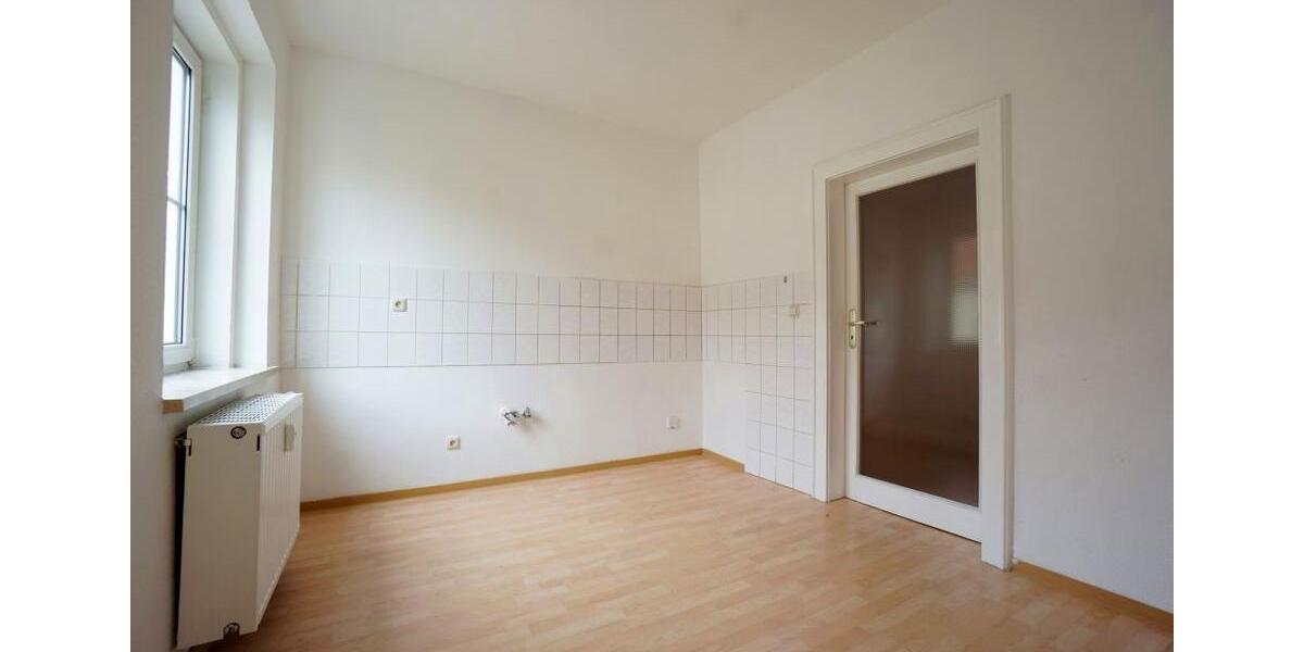 Etagenwohnung Plauen - 3 Zimmer, 65 m&sup2;, 262&euro; | Angebot:24144479
