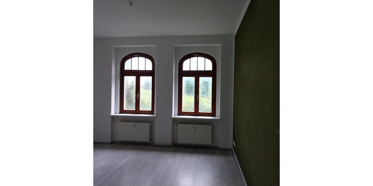 Hochparterre Reichenbach im Vogtland - 3 Zimmer, 62 m&sup2;, 340&euro; | Angebot:24700872