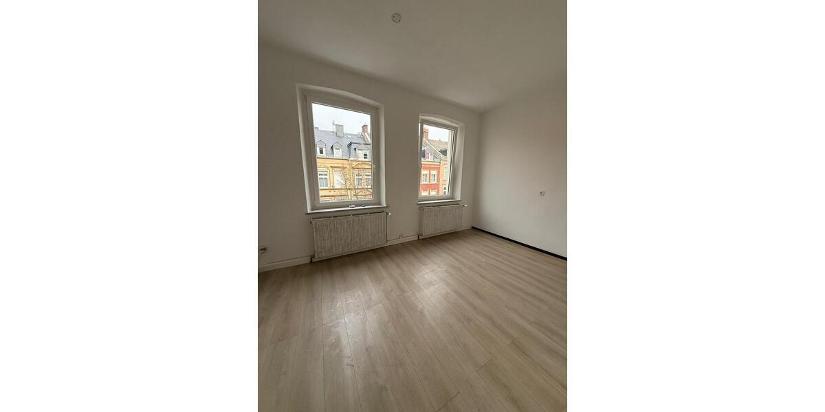 Etagenwohnung Hof Altstadt - 3 Zimmer, 90 m&sup2;, 650&euro; | Angebot:25497531