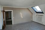 Dachgeschoßwohnung Rehau - 3 Zimmer, 80 m&sup2;, 600&euro; | Angebot:26687619
