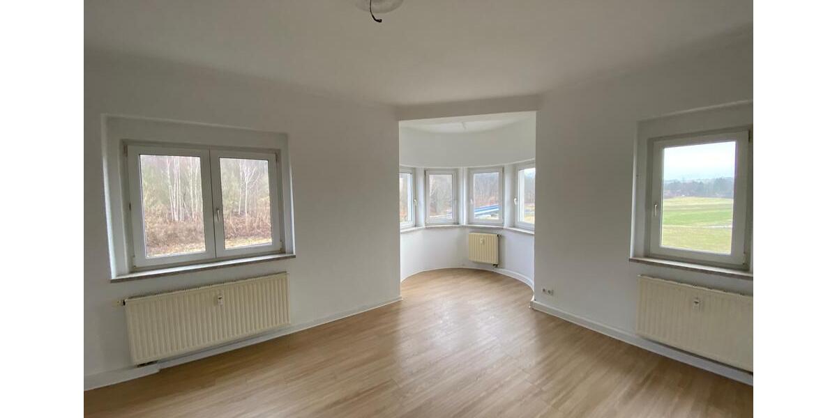Etagenwohnung Plauen Alt Chrieschwitz - 3 Zimmer, 73 m&sup2;, 327&euro; | Angebot:9060663