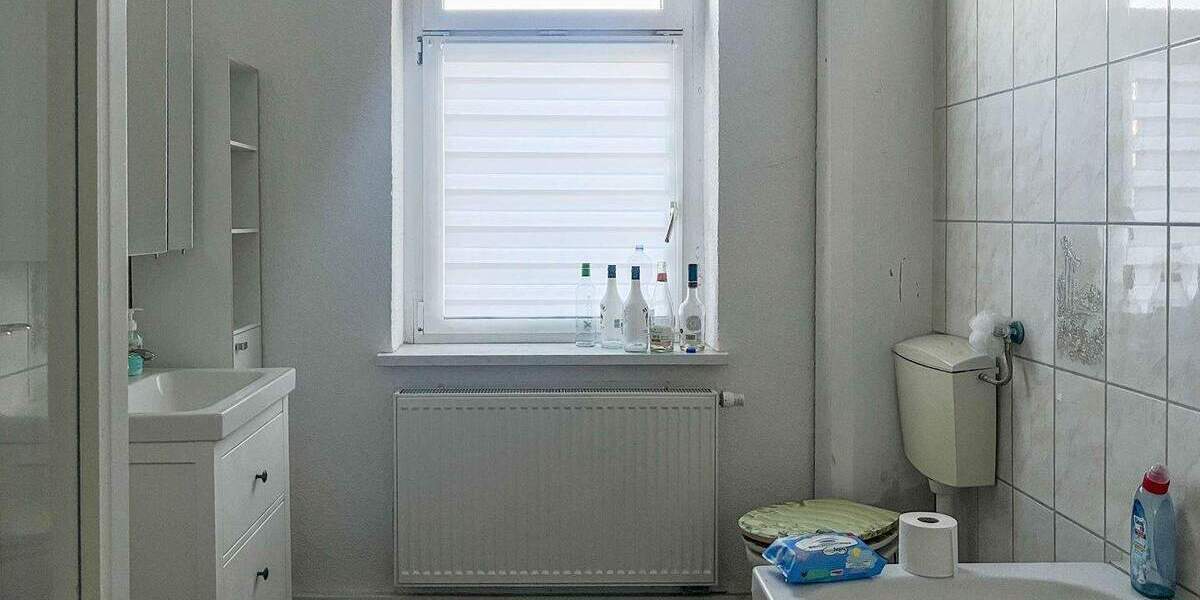 Mehrfamilienhaus, Wohnhaus Greiz - 1 Zimmer, 200 m&sup2;, 69.000&euro; | Angebot:25695884