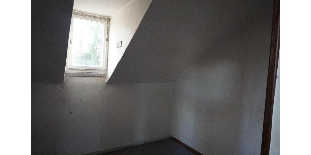 Mehrfamilienhaus, Wohnhaus Rodewisch - 20 Zimmer, 450 m&sup2;, 99.900&euro; | Angebot:8857086