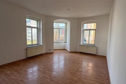 Wohnung Plauen - 3 Zimmer, 96 m&sup2;, 480&euro; | Angebot:25887081