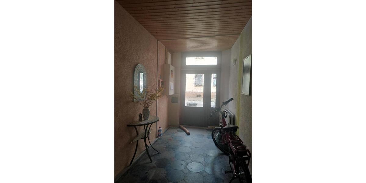 Mehrfamilienhaus, Wohnhaus Netzschkau - 4 Zimmer, 147 m&sup2;, 65.000&euro; | Angebot:24306710