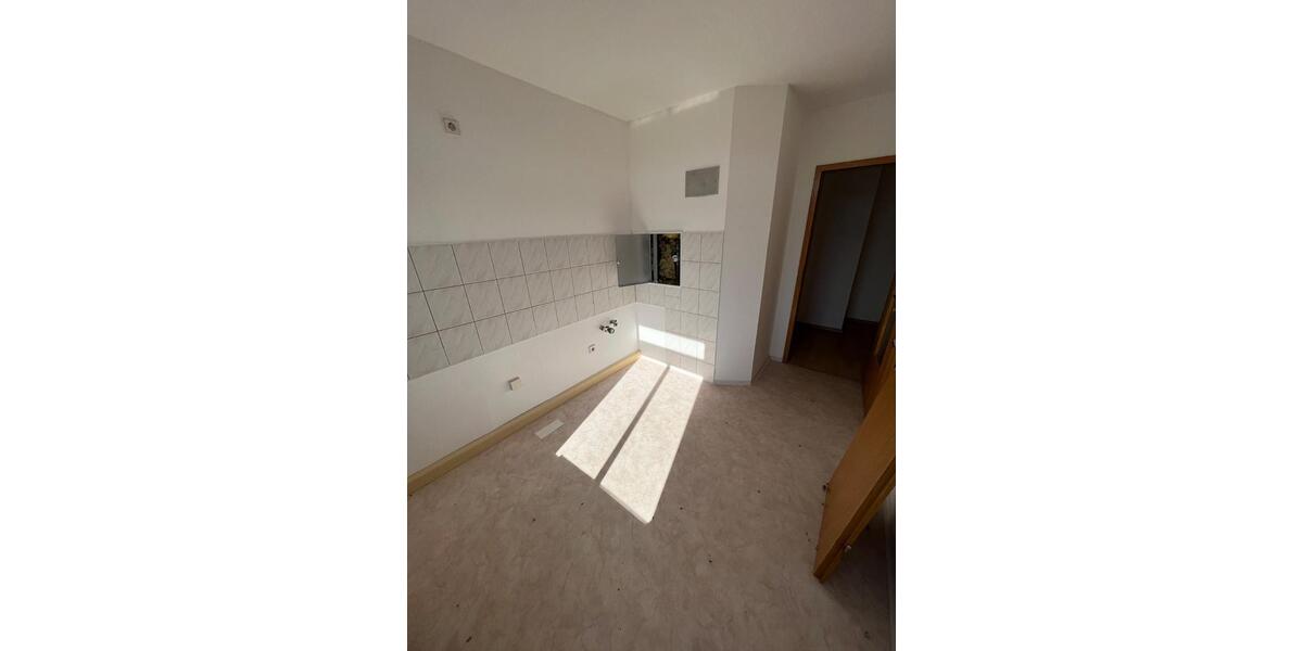 Dachgeschoßwohnung Plauen Altstadt - 2 Zimmer, 44 m&sup2;, 38.000&euro; | Angebot:25271971