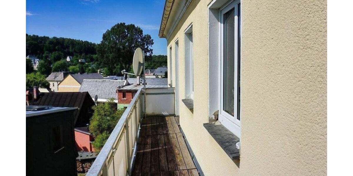 Einfamilienhaus Markneukirchen - 9 Zimmer, 245 m&sup2;, 185.000&euro; | Angebot:25662090
