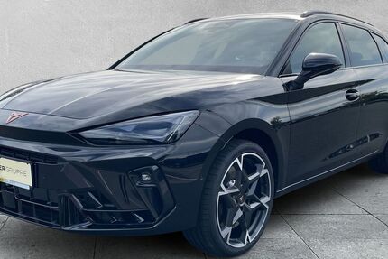 Cupra Leon 5.000 km 41.990 &euro; Hof 95030