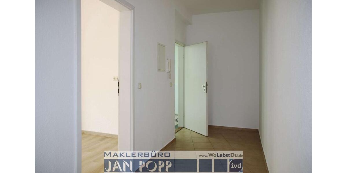 Etagenwohnung Greiz - 3 Zimmer, 86 m&sup2;, 430&euro; | Angebot:25329507