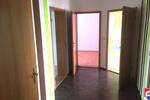 Etagenwohnung Reichenbach im Vogtland - 6 Zimmer, 133 m&sup2;, 699&euro; | Angebot:25919813