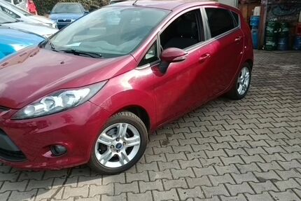 Ford Fiesta 93.000 km 3.500 &euro; Reichenbach im Vogtland 08468