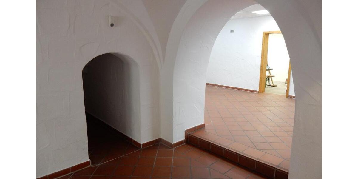Gewerbeobjekt Hof Altstadt - 1.800&euro; | Angebot:24839813