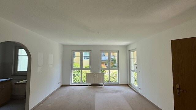 Etagenwohnung Plauen Westend - 2 Zimmer, 49 m&sup2;, 64.000&euro; | Angebot:25741455