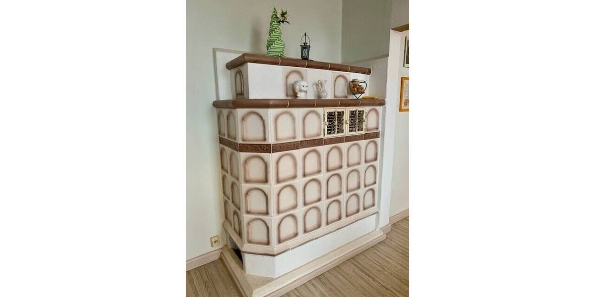 Reihenmittelhaus Netzschkau - 8 Zimmer, 176 m&sup2;, 70.000&euro; | Angebot:25741454