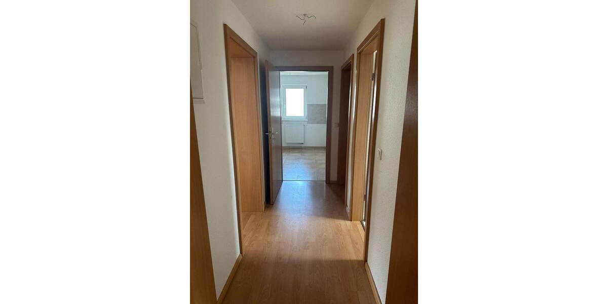 Etagenwohnung Netzschkau - 2 Zimmer, 54 m&sup2;, 272&euro; | Angebot:25898194