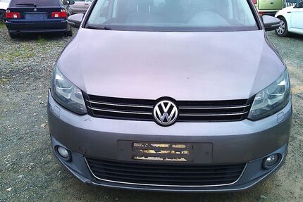 VW Touran 239.000 km 2.600 &euro; Plauen 08523