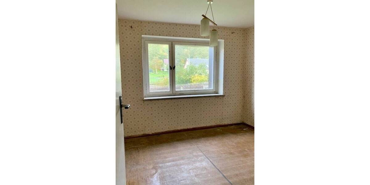 Einfamilienhaus Heinsdorfergrund Unterheinsdorf - 4 Zimmer, 86 m&sup2;, 45.000&euro; | Angebot:25686141