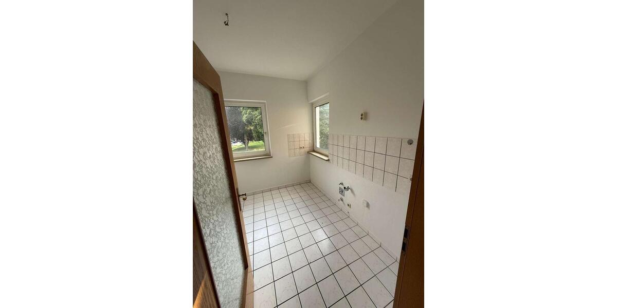 Etagenwohnung Plauen - 2 Zimmer, 66 m&sup2;, 328&euro; | Angebot:24587970
