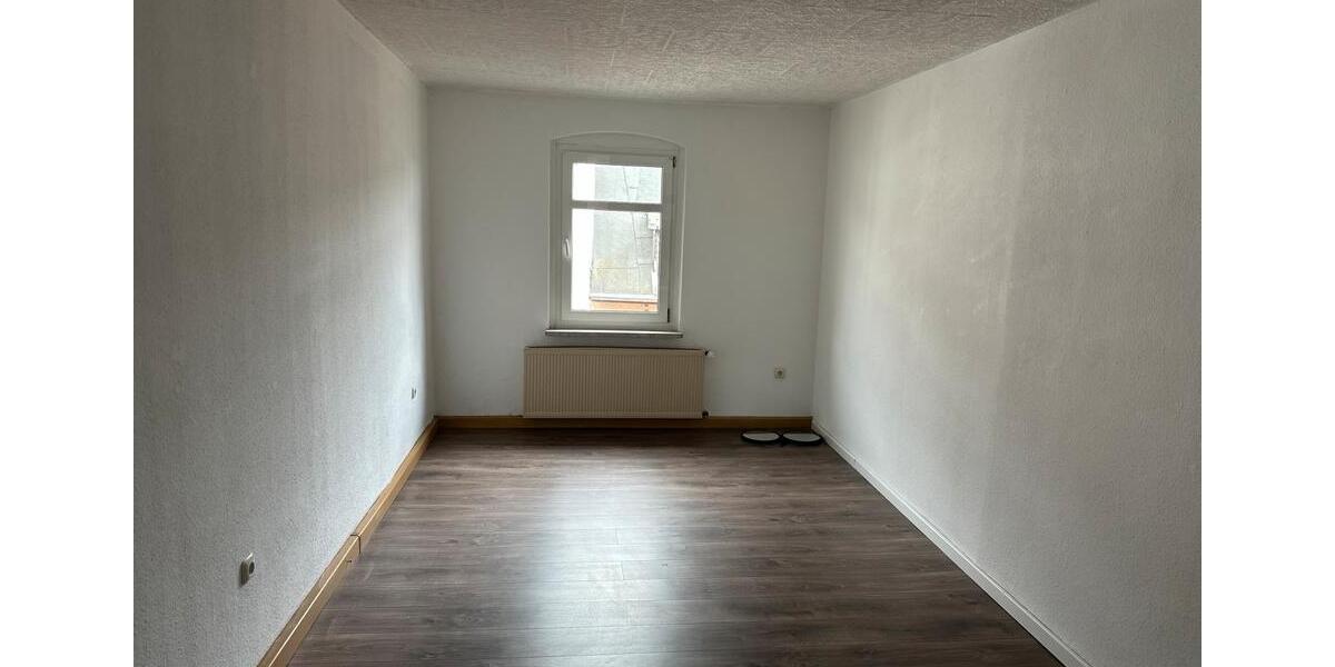 Etagenwohnung Auma-Weidatal Weidatal - 3 Zimmer, 90 m&sup2;, 750&euro; | Angebot:25139547