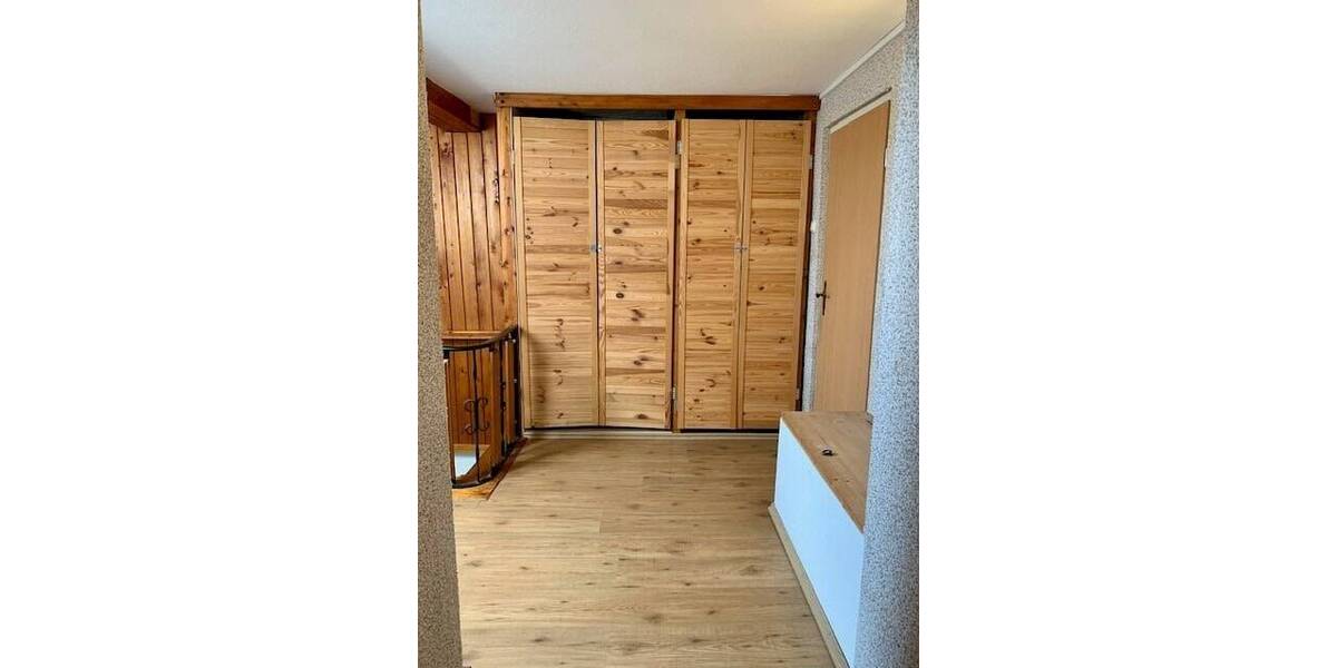 Reihenendhaus Reichenbach - 6 Zimmer, 127 m&sup2;, 99.000&euro; | Angebot:25662050