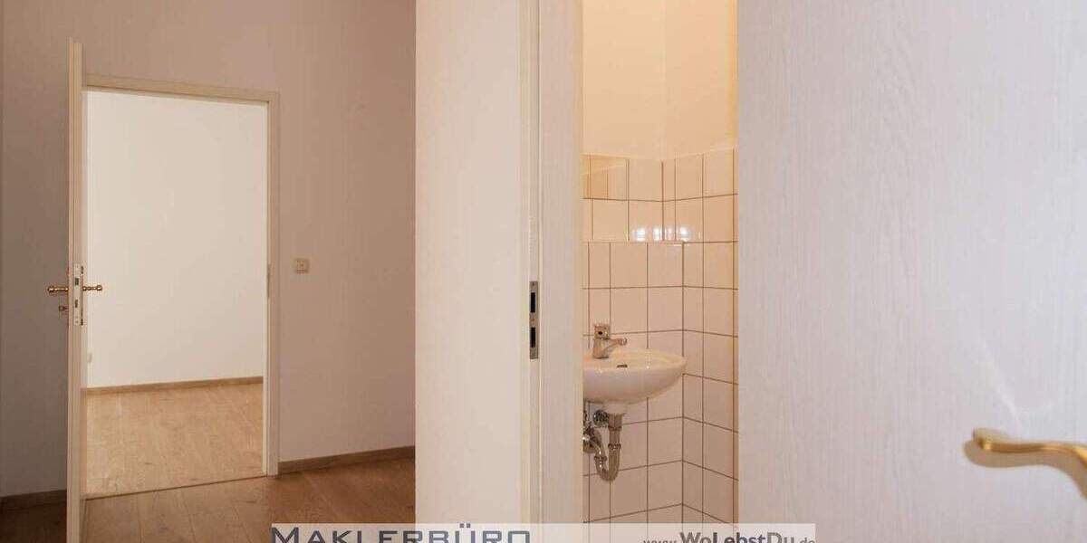 Etagenwohnung Greiz Irchwitz - 3 Zimmer, 77 m&sup2;, 382&euro; | Angebot:25666816