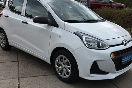 Hyundai i10 110.268 km 7.690 &euro; Neuensalz - Mechelgrün 08541