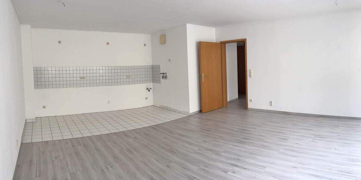 Etagenwohnung Auerbach Mühlgrün - 2 Zimmer, 68 m&sup2;, 400&euro; | Angebot:25741450
