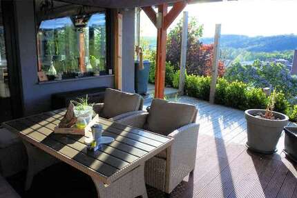 Haus Greiz - 6 Zimmer, 193 m&sup2;, 172.000&euro; | Angebot:25976501