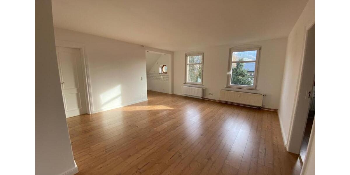 Etagenwohnung Klingenthal - 2.5 Zimmer, 59 m&sup2;, 329&euro; | Angebot:25908674