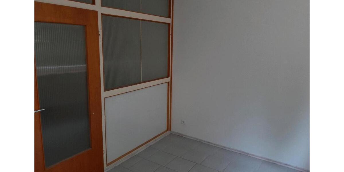 Etagenwohnung Hof Christiansreuth - 3.5 Zimmer, 75 m&sup2;, 690&euro; | Angebot:25641081