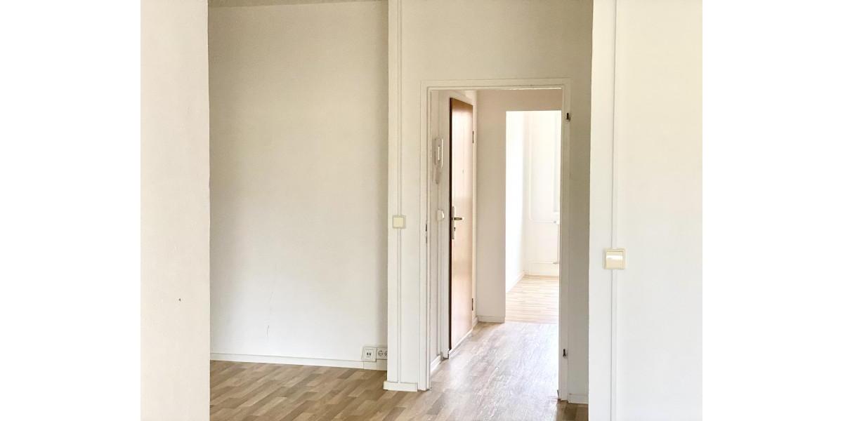 Etagenwohnung Plauen Alt Chrieschwitz - 3 Zimmer, 56 m&sup2;, 299&euro; | Angebot:25053035