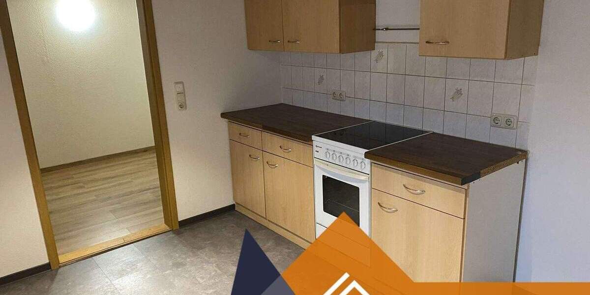 Etagenwohnung Oelsnitz/Vogtl. Oelsnitz - 4 Zimmer, 102 m&sup2;, 520&euro; | Angebot:25689909