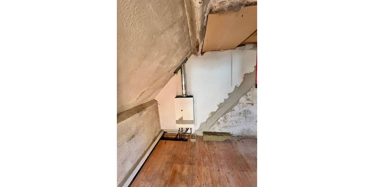 Mehrfamilienhaus, Wohnhaus Lengenfeld - 4 Zimmer, 150 m&sup2;, 83.000&euro; | Angebot:25708235