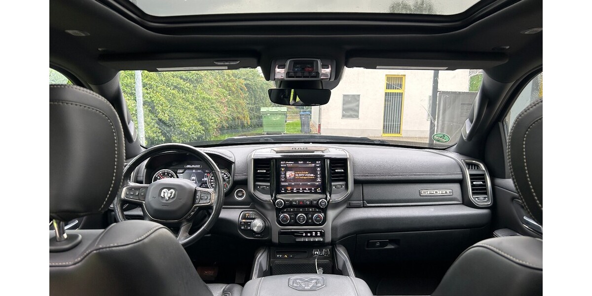 Dodge Ram 1500 Crew Cab Pick-up 57.500 km 73.500 &euro; Greiz 07973