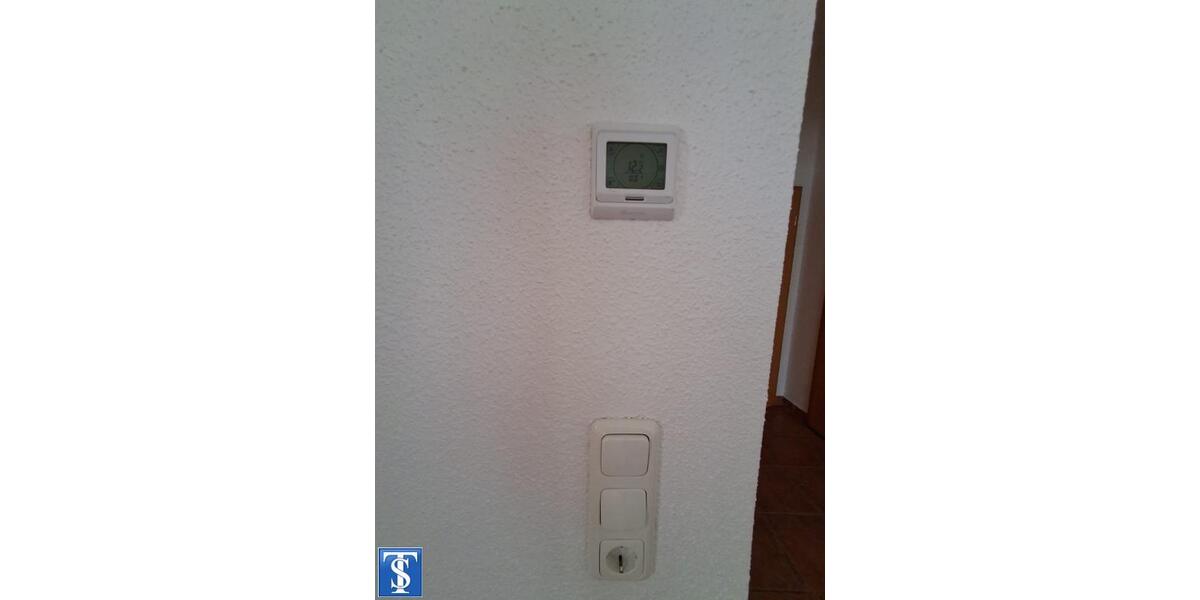 Etagenwohnung Reichenbach im Vogtland - 2.5 Zimmer, 83 m&sup2;, 414&euro; | Angebot:24214762