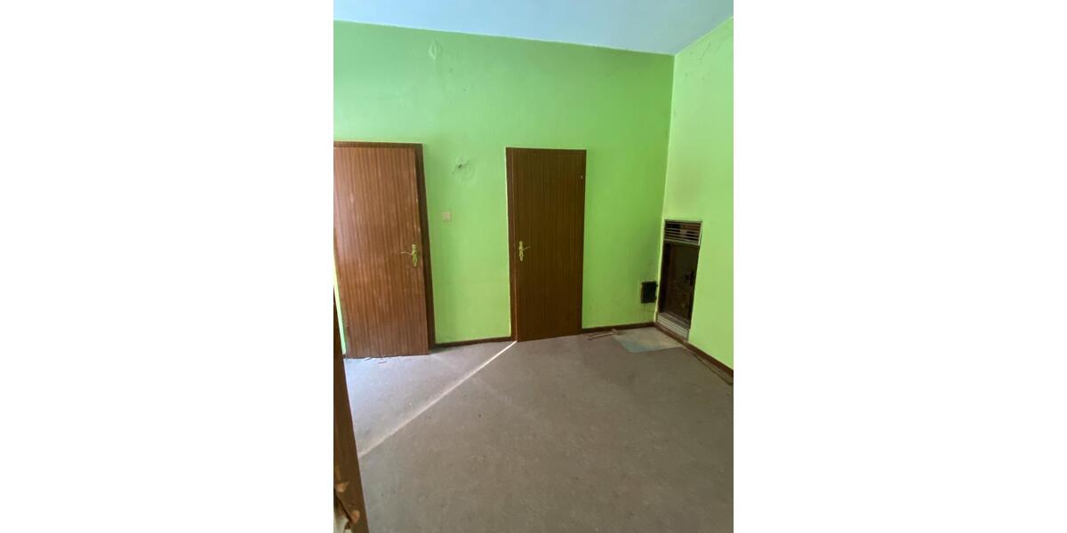 Mehrfamilienhaus, Wohnhaus Reichenbach im Vogtland - 20 Zimmer, 749 m&sup2;, 120.000&euro; | Angebot:25857632