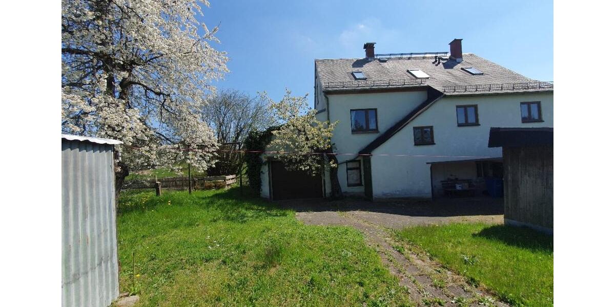 Einfamilienhaus Hirschfeld - 8 Zimmer, 180 m&sup2;, 149.000&euro; | Angebot:25843551