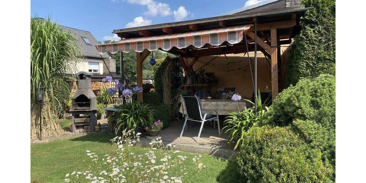 Mehrfamilienhaus, Wohnhaus Heinsdorfergrund Unterheinsdorf - 9 Zimmer, 180 m&sup2;, 50.000&euro; | Angebot:25707394