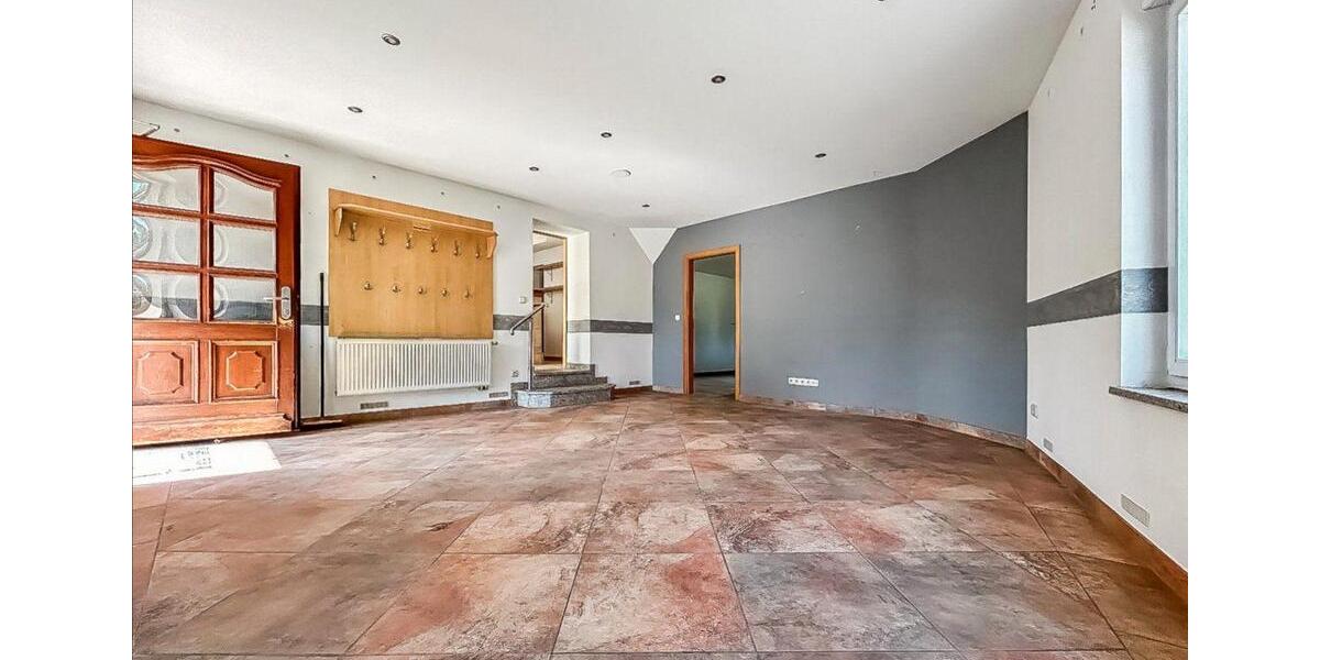 Einfamilienhaus Mohlsdorf-Teichwolframsdorf Teichwolframsdorf - 7 Zimmer, 180 m&sup2;, 42.000&euro; | Angebot:24616575